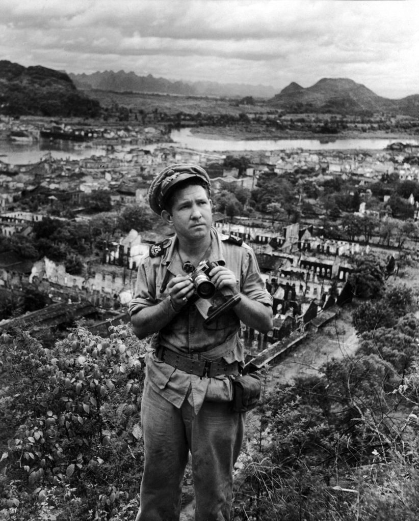 Jack Wilkes with his camera in China. (Photo by Jack Wilkes/The LIFE Picture Collection © Meredith Corporation)