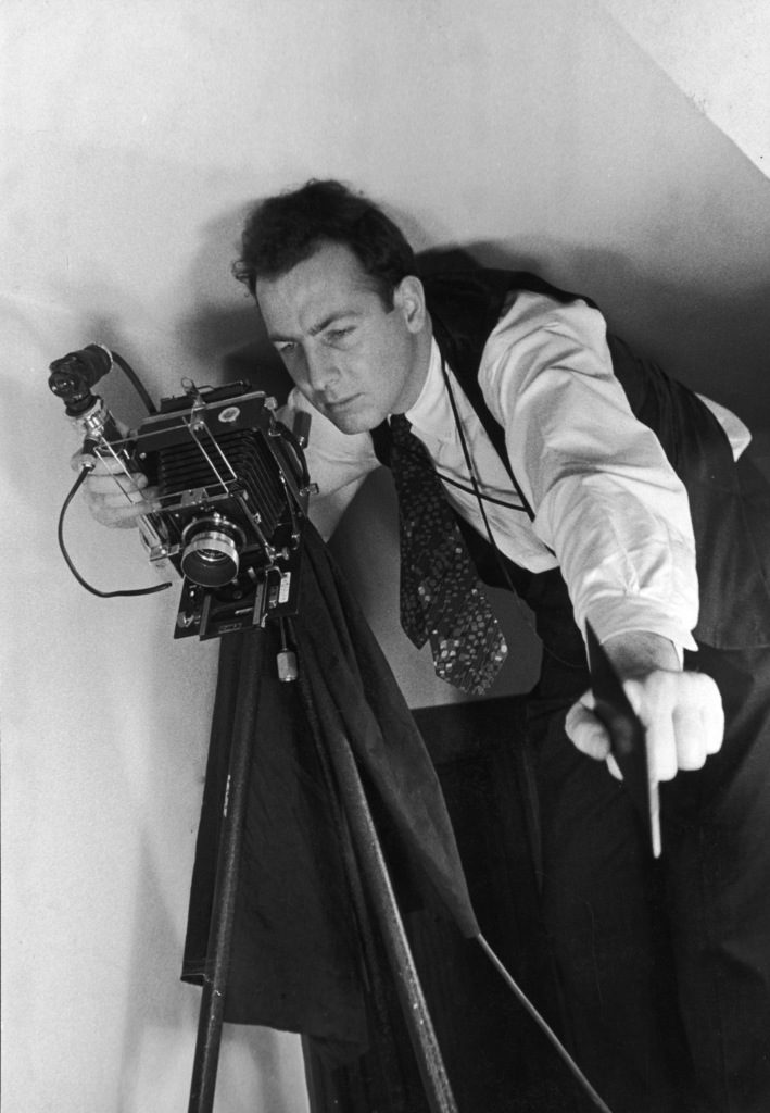 William Vandivert with his camera. (Photo by Grey Carl Mydans/The LIFE Picture Collection © Meredith Corporation)