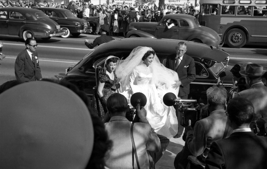 Elizabeth Taylor wedding to Nicky Hilton, 1950