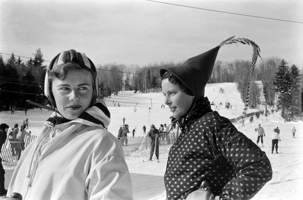 Fashion on the slopes at Mt. Snow, Vermont, 1957.