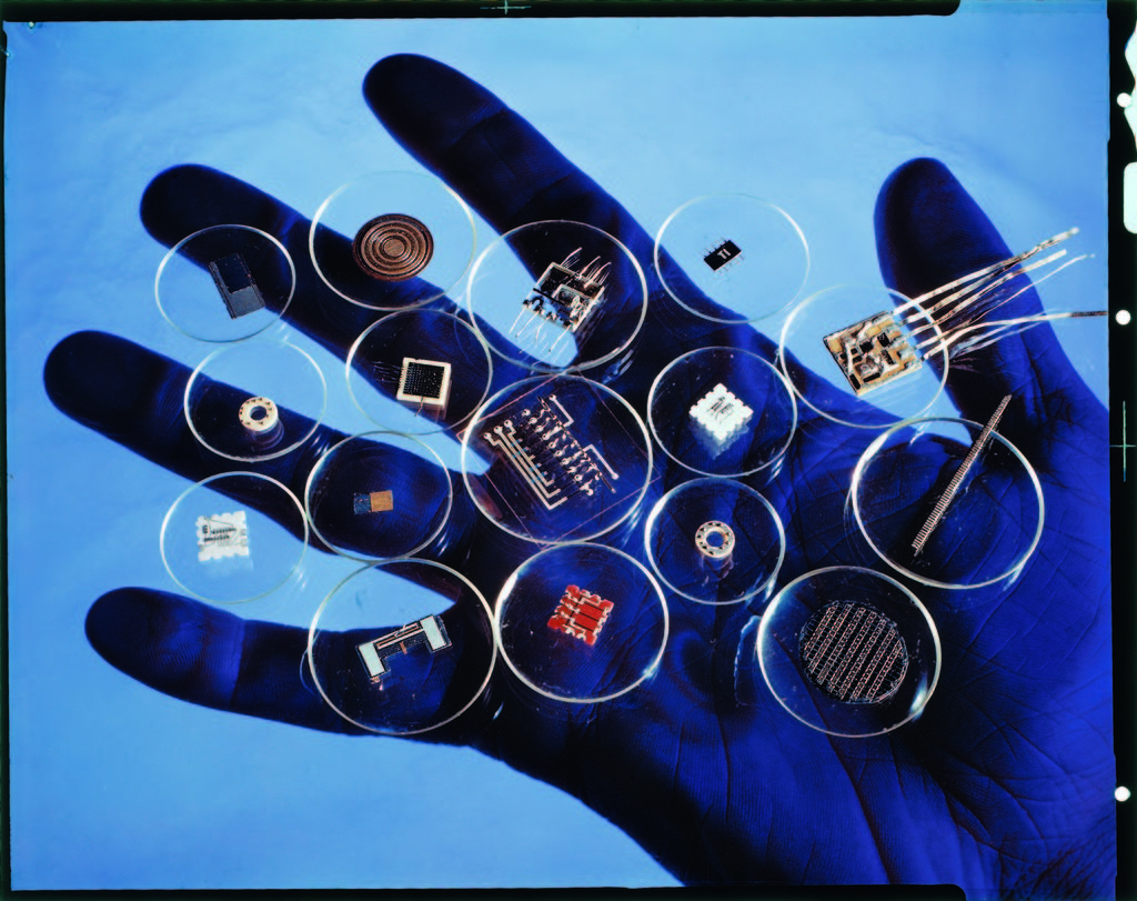Handful of microelectronic parts. (Photo by Oscar Fritz Goro/The LIFE Picture Collection © Meredith Corporation)